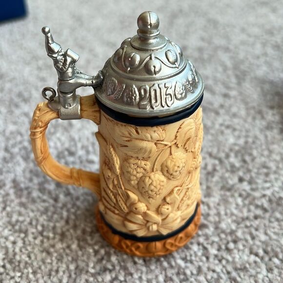 Hallmark Keepsake Beer Stein 2013 Ornament - Picture 7 of 7